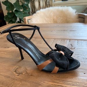 Never worn Giuseppe Zanotti heels